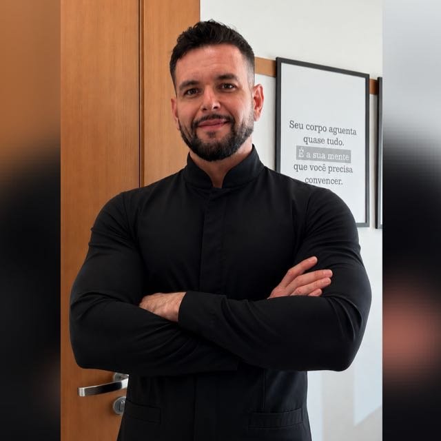 Adriano Blumer, nutricionista esportivo